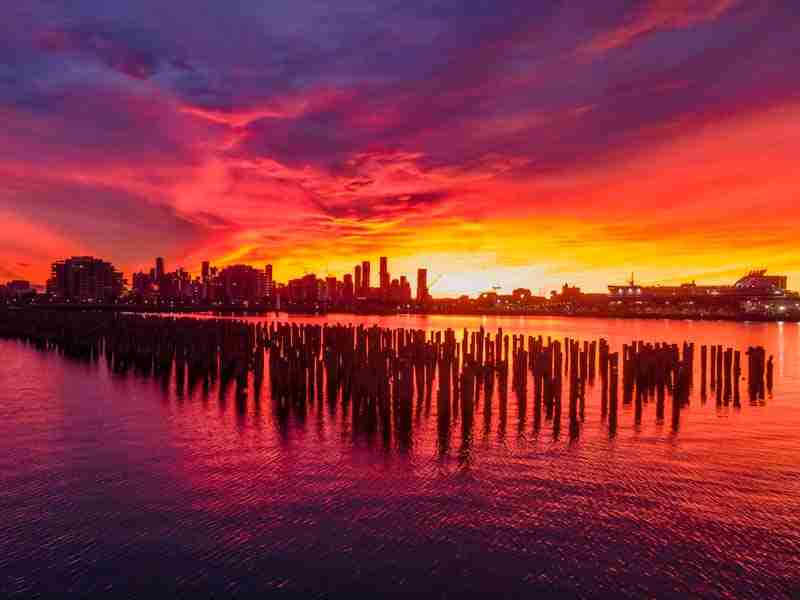Rob Daniel Images - 2022 Calendar 'The Bay' December